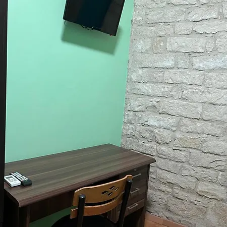 招待所 Zouglas App 利马索尔